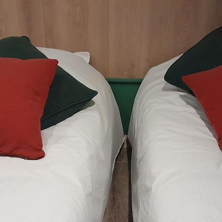 La Pause Sous Le Pin B&B Chambres D'Hotes Capestang Luaran gambar