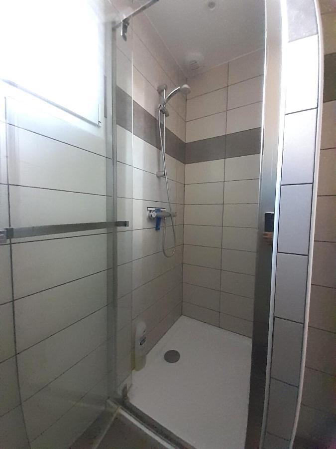 La Pause Sous Le Pin B&B Chambres D'Hotes Capestang Luaran gambar
