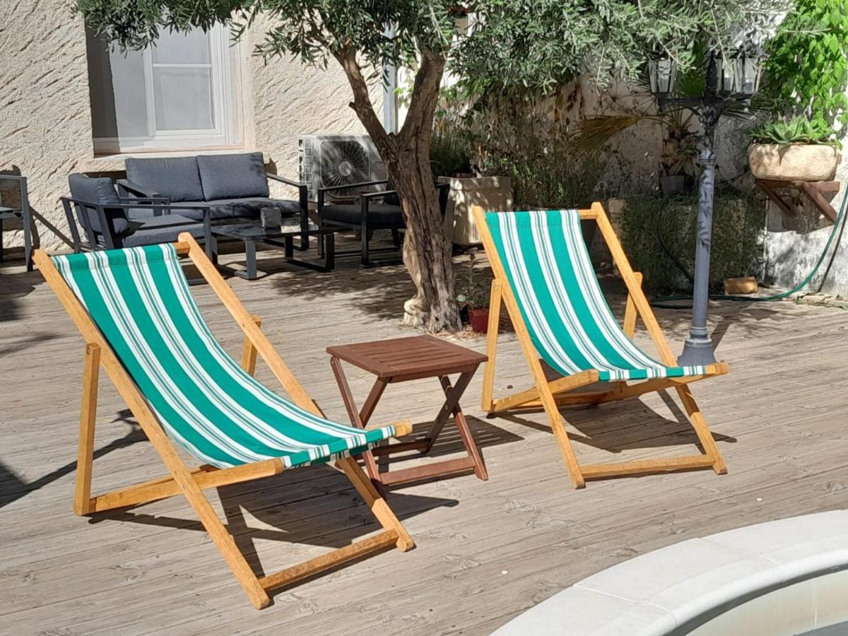 La Pause Sous Le Pin B&B Chambres D'Hotes Capestang Luaran gambar