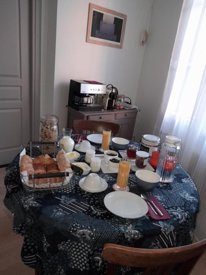 La Pause Sous Le Pin B&B Chambres D'Hotes Capestang Luaran gambar