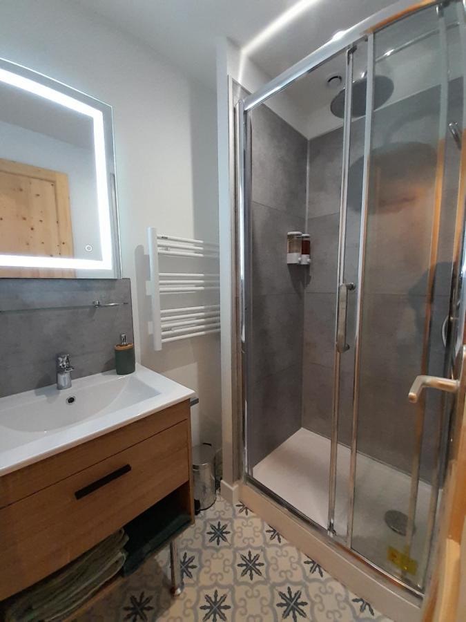 La Pause Sous Le Pin B&B Chambres D'Hotes Capestang Luaran gambar