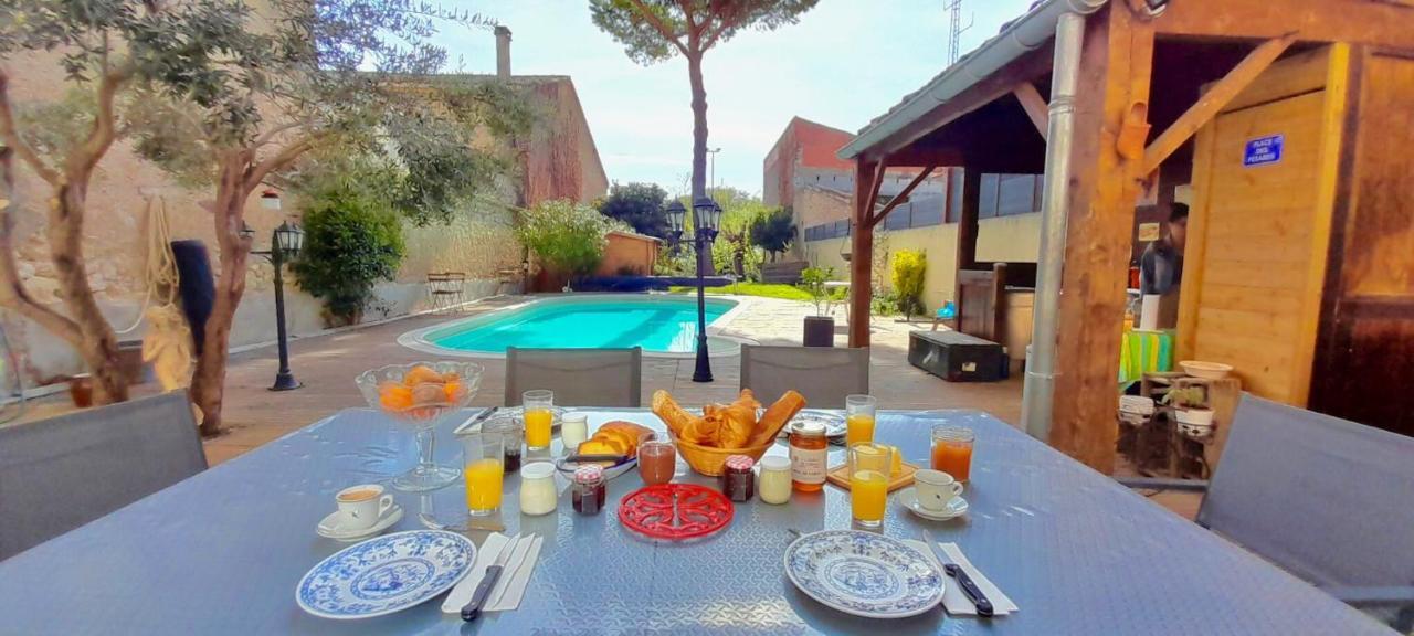 La Pause Sous Le Pin B&B Chambres D'Hotes Capestang Luaran gambar