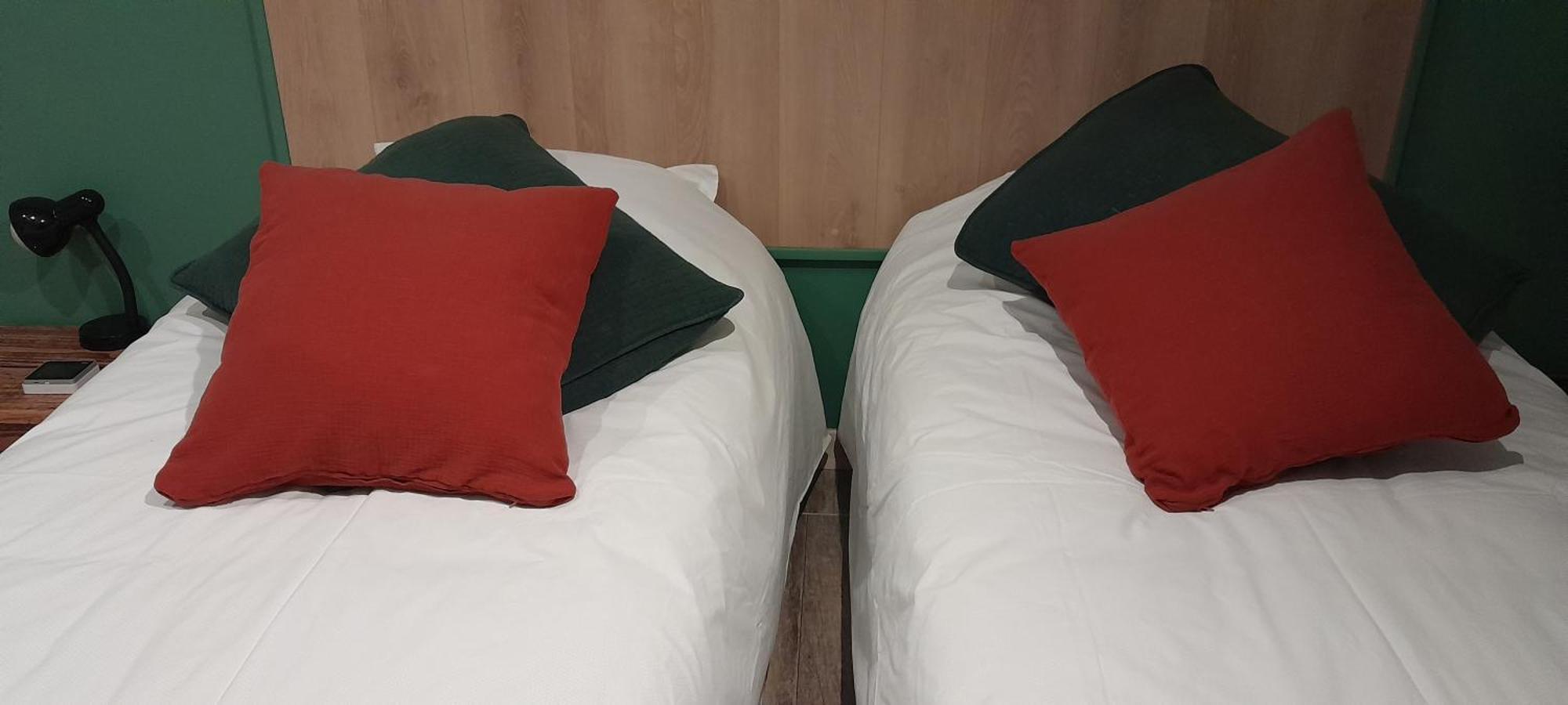 La Pause Sous Le Pin B&B Chambres D'Hotes Capestang Luaran gambar